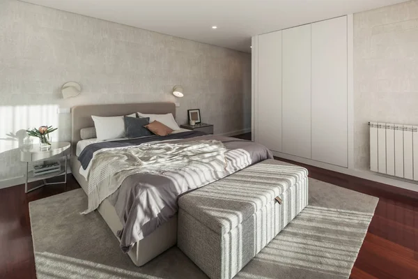 Modern Yatak Odası Minimal Stili Tasarım — Stok fotoğraf