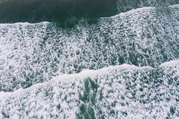 Aerial View Ocean Shore White Waves Fog — Stock Photo, Image