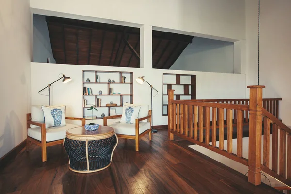 Sala Salão Hotel Com Lâmpadas Livros Poltronas — Fotografia de Stock