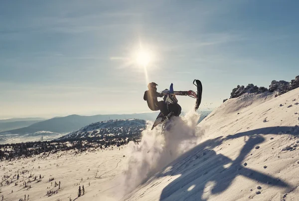 Snowbike Cavalier Dans Vallée Montagne Dans Belle Poudre Neige Modifier — Photo
