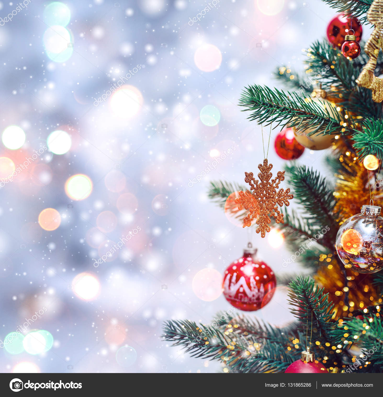 Christmas tree background and Christmas decorations with snow, blurred ...