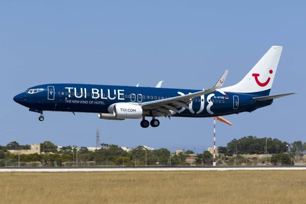 TUIfly 737 oaited en el esquema de color especial TUI Blue — Foto de Stock