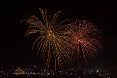 MOSTA havai fişek gösterisi