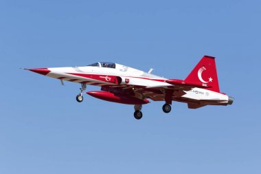 Luqa, Malta 21 Eylül 2017: Northrop (Canadair) Nf-5a-2000 (Cl-226) Türk Hava Kuvvetleri görüntülemek takım Türk Mia 2017 yılında gelecek hafta sonu katılmak için gelen yıldızlar.