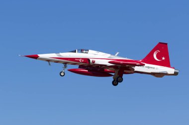 Luqa, Malta 21 Eylül 2017: Northrop (Canadair) Nf-5a-2000 (Cl-226) Türk Hava Kuvvetleri görüntülemek takım Türk Mia 2017 yılında gelecek hafta sonu katılmak için gelen yıldızlar.