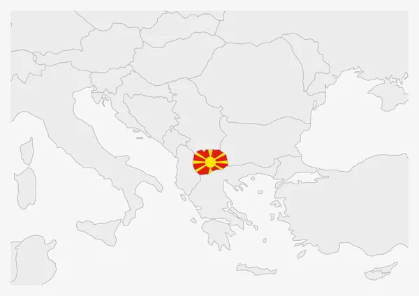 Macedónia mapa em destaque na Macedónia bandeira cores —  Vetores de Stock