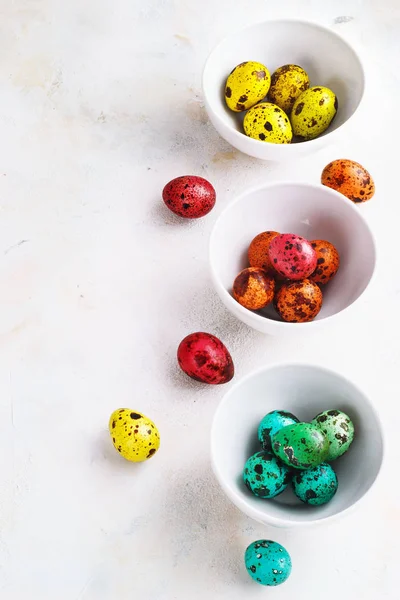 Colored easter eggs on a light background,place for text — Stock Photo, Image