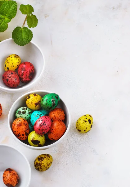 Colored easter eggs on a light background,place for text — Stock Photo, Image