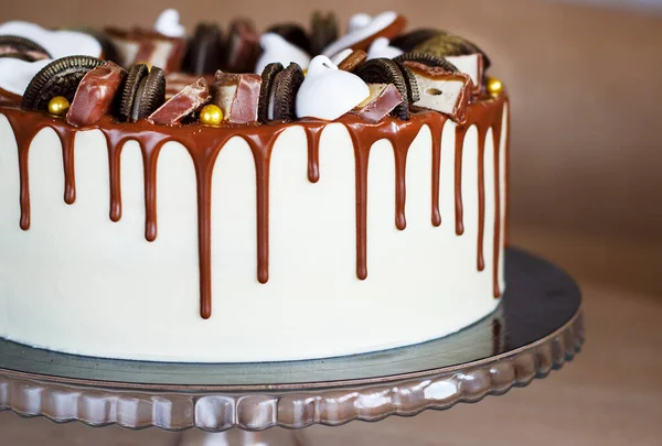 Male Stylish Chocolate Cake With Fudge Drizzled Icing Stock Images Page Everypixel
