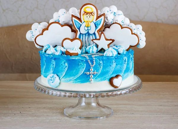 Gateau De Bapteme Bleu Avec Un Ange Sur Un Pain D Epice Boulangerie Detail Stock Photo