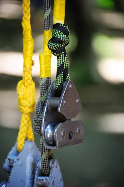 Rope with rollers. — Stock Photo, Image