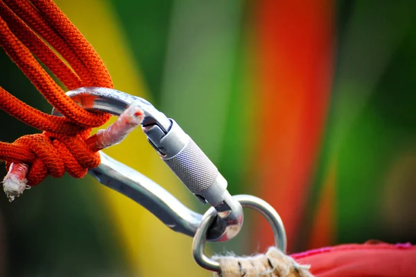 Carabiner on a rope — Stock Photo, Image