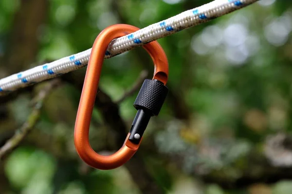 Carabiner climbing close-up. — Stock Photo, Image