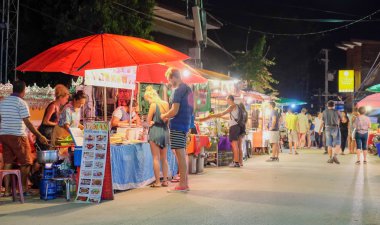 Tayland - 11 Ekim, 2016:All yabancı turistler onlar zevk 