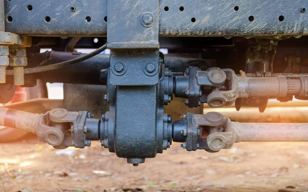 Trasmissione dell'albero motore in acciaio metallico per applicazioni rotanti . — Foto Stock