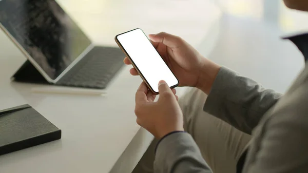 Geschäftsleute Nutzen Smartphone Bildschirm Leer — Stockfoto