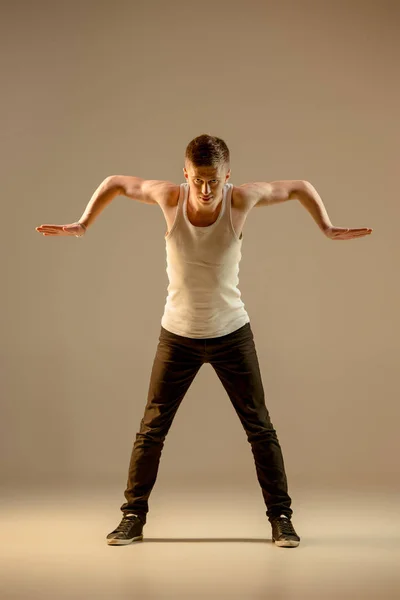 Las mujeres bailando hip hop coreografía — Foto de Stock