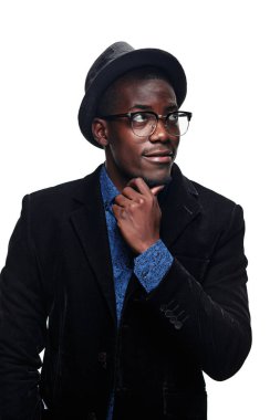 Siyah adam mutlu ifade