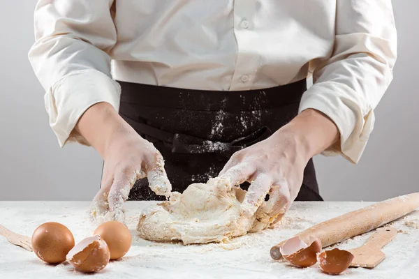 Ellerin hamuru yoğurdu.