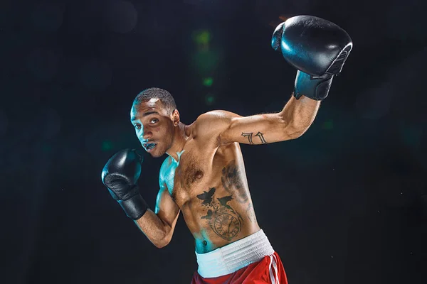 美国黑人男性拳击手. — 图库照片