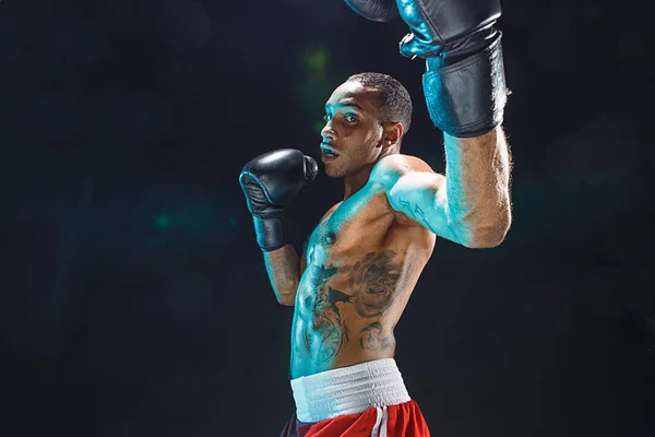 Afro american męski bokser. — Zdjęcie stockowe