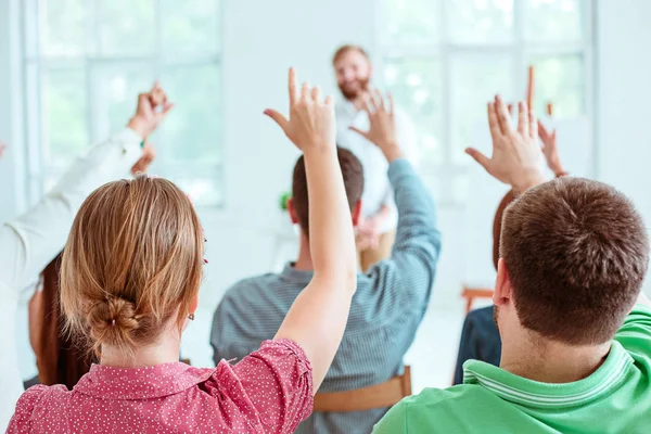 Speaker at Business Meeting in the conference hall. — Stock Photo, Image