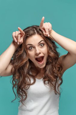 Komik Fdumbyoung womans portre mutlu duygularla