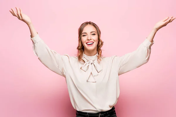 As mulheres jovens retratam com emoções felizes — Fotografia de Stock