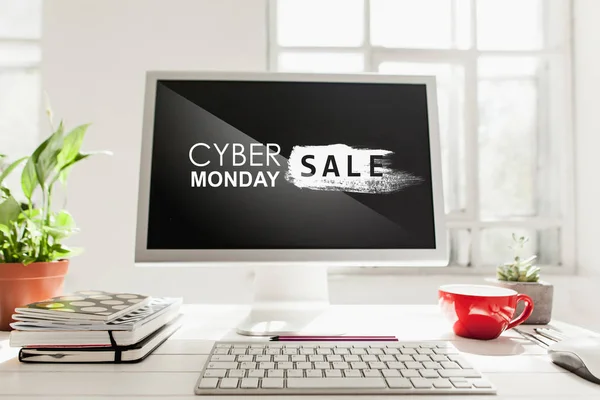 Cyber Monday concept de vânzare — Fotografie, imagine de stoc