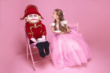 Fındıkkıran ile güzellik balerin