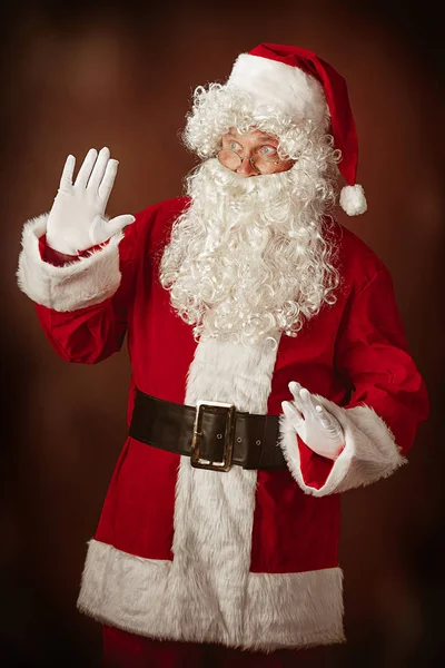 Πορτρέτο του ανθρώπου σε Santa Claus κοστούμι — Φωτογραφία Αρχείου