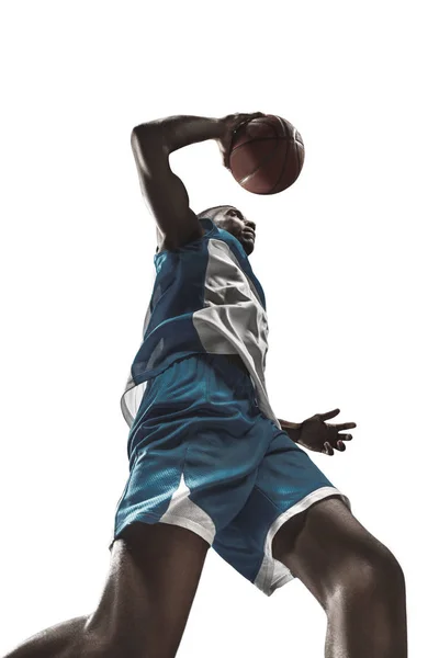 A portré egy kosárlabda játékos a labda — Stock Fotó