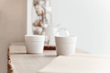 Kahve, ağaç, ahşap pencere Şubesi