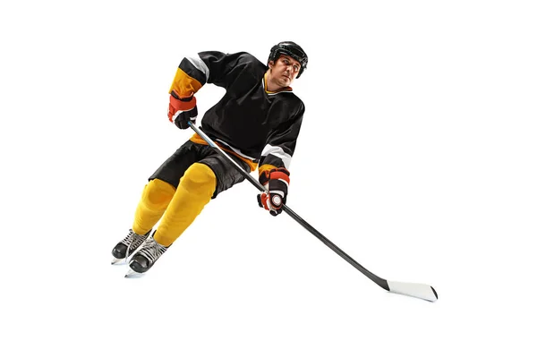 Jugador de hockey sobre hielo en acción aislado sobre blanco . — Foto de Stock