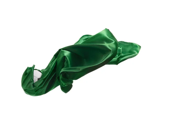 Glatte elegante transparente grüne Tuch auf weißem Hintergrund getrennt. — Stockfoto