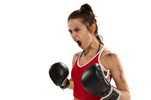 Přizpůsobit krásná žena s Boxerské rukavice izolovaných na bílém pozadí — Stock fotografie