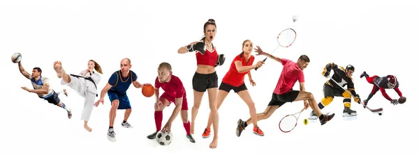 Collage sportif sur kickboxing, soccer, football américain, basket-ball, hockey sur glace, badminton, taekwondo, tennis, rugby — Photo