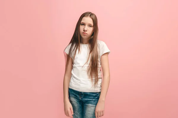 Fiatal súlyos gondolkodó szomorú tini lány — Stock Fotó