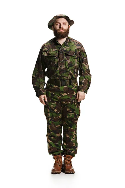 Young army soldier wearing camouflage uniform isolated on white — Stock Photo, Image