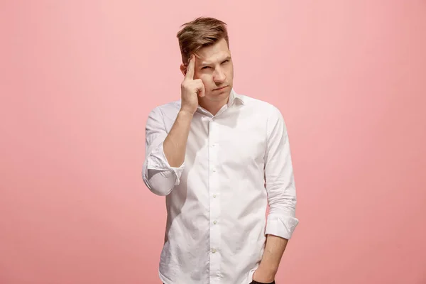 Joven hombre de negocios serio y considerado. Concepto de duda . — Foto de Stock