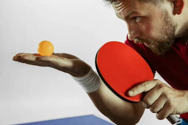 Table De Ping-pong Sur Fond Transparent Illustration De Rendu 3d