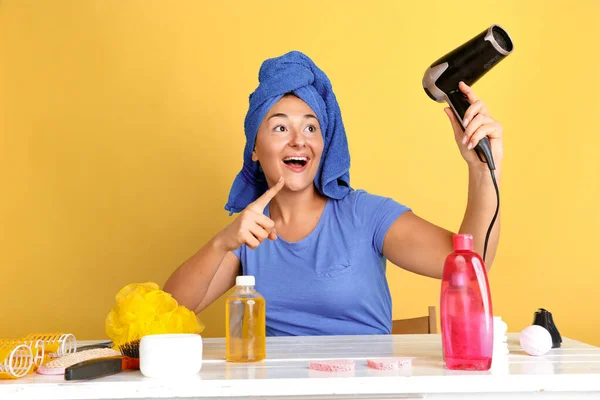 Portrait of young caucasian woman in her beauty day and skin care routine — Stock Photo, Image