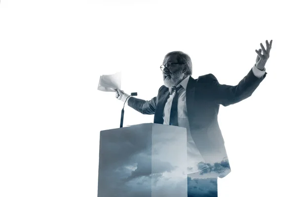 Sprecher, Trainer oder Vorsitzender während einer Politiker-Rede auf weißem Hintergrund — Stockfoto