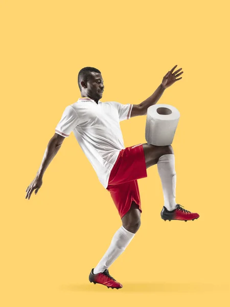 Professional sportsman caught toiletpaper in motion and action - high demand for essential goods — Stock Photo, Image