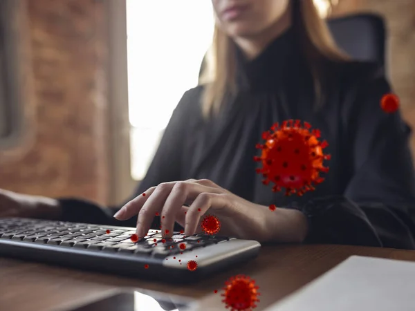 Los virus en su gadget, teclado utilizando diariamente - concepto de propagación de virus, Ilustración de modelos 3D — Foto de Stock