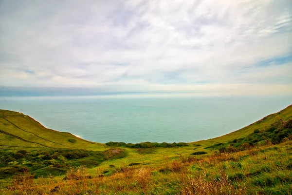 Manzaralı, Dover beyaz kayalıklarla