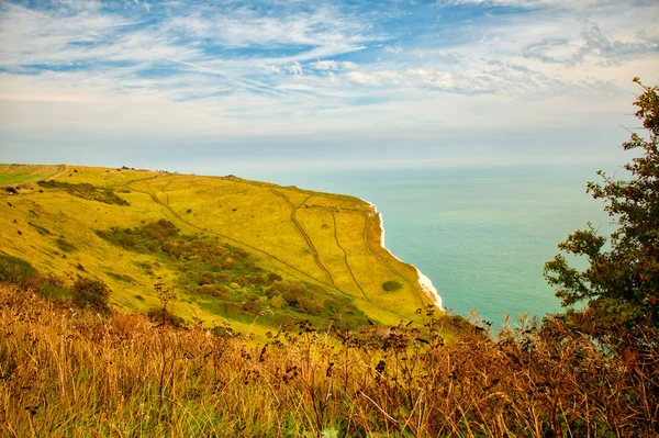Manzaralı, Dover beyaz kayalıklarla