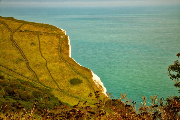 Manzaralı, Dover beyaz kayalıklarla
