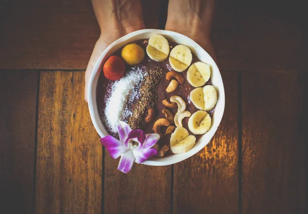 Vegan acai bowl breakfast closeup. — Stock Photo, Image