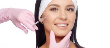 Anti aging cilt bakımı enjeksiyonlari
